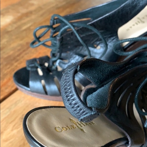 Cole Haan heeled wedge size 8.5 - Picture 4 of 4